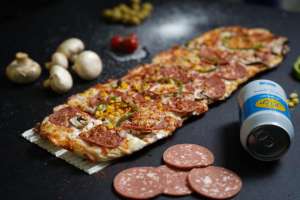 پیتزا نیم متری پپرونی - چیترا